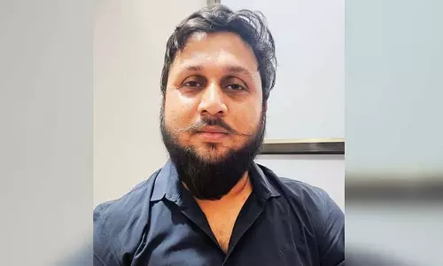 नकली आभूषण बेचते आरोपी को पुलिस ने दबोचा, मारने की दी थी धमकी नकली आभूषण बेचते आरोपी को पुलिस ने दबोचा, मारने की दी थी धमकी