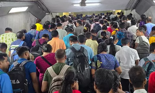 टॉलीगंज से मैदान तक मेट्रो सेवाएं स्थगित टॉलीगंज से मैदान तक मेट्रो सेवाएं स्थगित