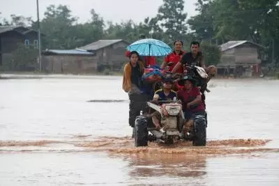 बारिश जारी रहने के कारण Laos में बाढ़ का खतरा बढ़ गया बारिश जारी रहने के कारण Laos में बाढ़ का खतरा बढ़ गया