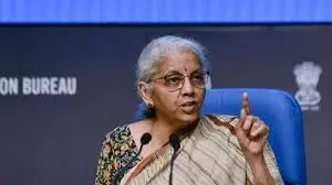 वित्त मंत्री ने सार्वजनिक बैंकों से ऋण वृद्धि और लाभ बढ़ाने का आग्रह किया वित्त मंत्री ने सार्वजनिक बैंकों से ऋण वृद्धि और लाभ बढ़ाने का आग्रह किया