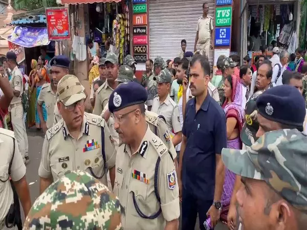 जगन्नाथ रथ यात्रा के दौरान भगदड़ के बाद Odisha डीजीपी गुंडिचा मंदिर पहुंचे जगन्नाथ रथ यात्रा के दौरान भगदड़ के बाद Odisha डीजीपी गुंडिचा मंदिर पहुंचे