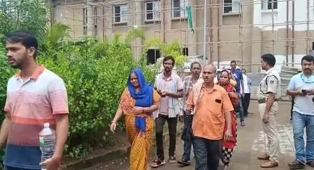 पुरी भगदड़ पर ओडिशा सरकार ने जांच के आदेश दिए, सुरक्षा पर उठे सवाल पुरी भगदड़ पर ओडिशा सरकार ने जांच के आदेश दिए, सुरक्षा पर उठे सवाल