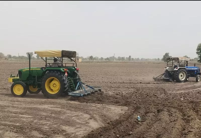 Haryana सरकार नई भूमि नीति के तहत संकटपूर्ण बिक्री को समाप्त करने की दिशा में आगे बढ़ रही Haryana सरकार नई भूमि नीति के तहत संकटपूर्ण बिक्री को समाप्त करने की दिशा में आगे बढ़ रही
