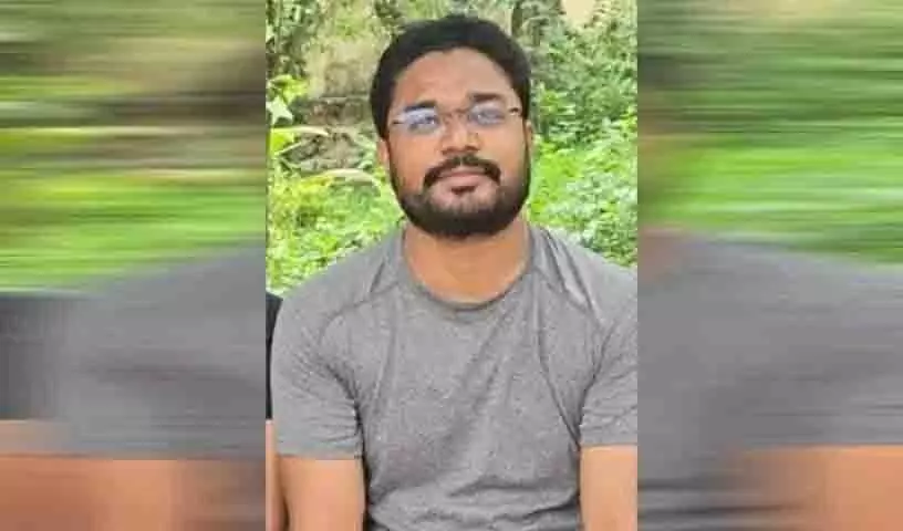 टीवी न्यूज़ एंकर Shweta Voterkar आत्महत्या मामले में आरोपी ने पुलिस के सामने किया आत्मसमर्पण टीवी न्यूज़ एंकर Shweta Voterkar आत्महत्या मामले में आरोपी ने पुलिस के सामने किया आत्मसमर्पण