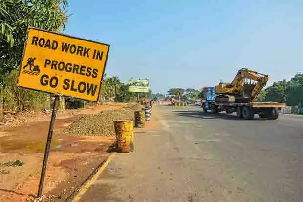 Tamil Nadu में 20,000 किलोमीटर ग्रामीण सड़कों का 8 हजार करोड़ रुपये से होगा नवीनीकरण Tamil Nadu में 20,000 किलोमीटर ग्रामीण सड़कों का 8 हजार करोड़ रुपये से होगा नवीनीकरण