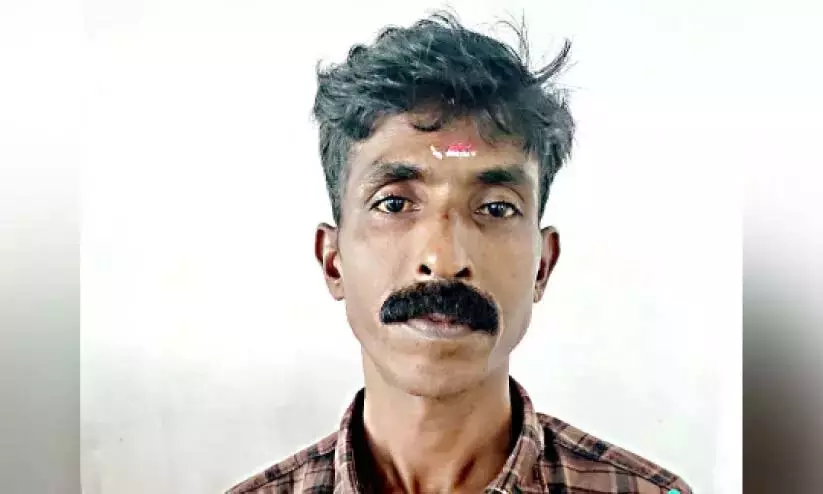 गांजा मामला: आरोपी को छह माह का कठोर कारावास और जुर्माना गांजा मामला: आरोपी को छह माह का कठोर कारावास और जुर्माना