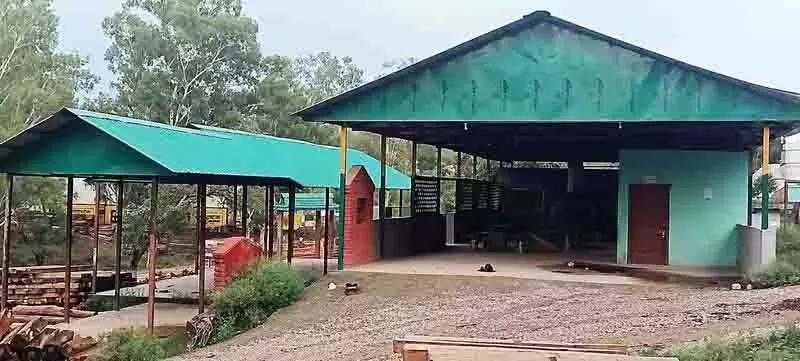 असंतोष की चिंगारी, नूरपुर संयंत्र बंद पड़ा, स्थानीय लोगों ने सरकार की उदासीनता की निंदा की असंतोष की चिंगारी, नूरपुर संयंत्र बंद पड़ा, स्थानीय लोगों ने सरकार की उदासीनता की निंदा की
