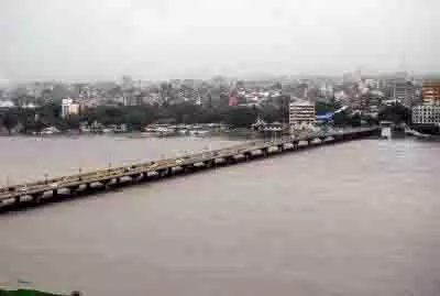 भारी बारिश के कारण Gujarat का जल भंडारण 46 प्रतिशत तक पहुंचा भारी बारिश के कारण Gujarat का जल भंडारण 46 प्रतिशत तक पहुंचा