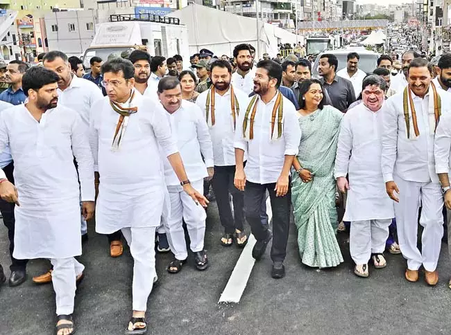 CM Revanth Reddy : हम कांचा गाचीबोवली में आईटी टावर बनाएंगे CM Revanth Reddy : हम कांचा गाचीबोवली में आईटी टावर बनाएंगे