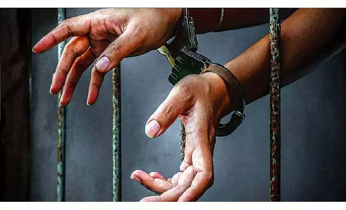 16 साल बाद पकड़ा गया हत्या का आरोपी, 2009 के मर्डर का खुलासा 16 साल बाद पकड़ा गया हत्या का आरोपी, 2009 के मर्डर का खुलासा
