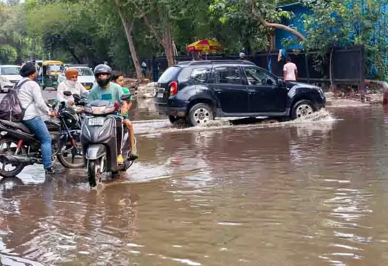Chandigarh के निवासियों को नागरिक उदासीनता का सामना करना पड़ रहा Chandigarh के निवासियों को नागरिक उदासीनता का सामना करना पड़ रहा