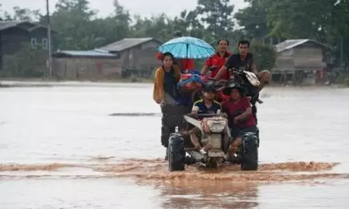 बारिश जारी रहने के कारण Laos में बाढ़ का खतरा बढ़ गया बारिश जारी रहने के कारण Laos में बाढ़ का खतरा बढ़ गया