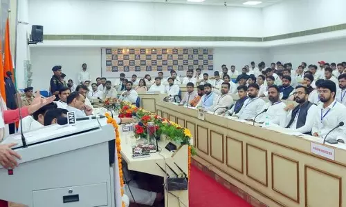 ‘नकली संसद’ नीति-निर्माण की जीवंत प्रयोगशाला: पीएम