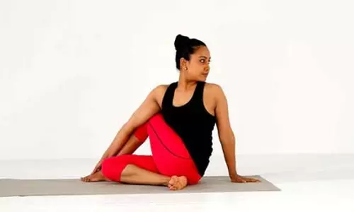 लिवर की सफाई और ताकत बढ़ाने के लिए रोज करें ये 5 आसान योगासन