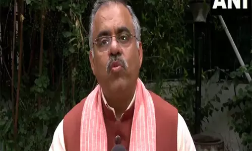 BJP के तरुण चुग ने पंजाब में ड्रग की समस्या को लेकर आप पर निशाना साधा BJP के तरुण चुग ने पंजाब में ड्रग की समस्या को लेकर आप पर निशाना साधा