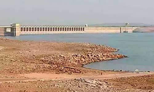 विशेषज्ञों ने Nagarjunasagar बांध स्पिलवे पर गड्ढों का निरीक्षण किया