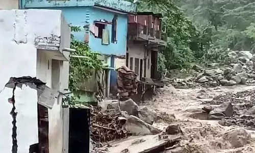उत्तरकाशी में बादल फटने से 9 मजदूर लापता, बह जाने की आशंका