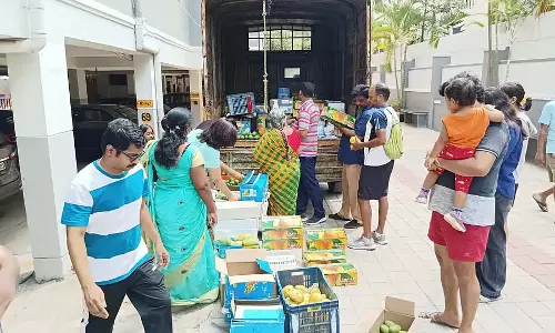 अपार्टमेंट के दरवाज़े तक सब्ज़ियाँ पहुँचाना: हॉपकॉम्स की एक नई परियोजना अपार्टमेंट के दरवाज़े तक सब्ज़ियाँ पहुँचाना: हॉपकॉम्स की एक नई परियोजना