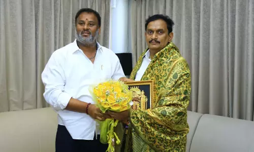 Andhra सरकार लॉरी संचालकों की चिंताओं पर नीति बनाएगी