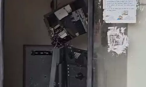 सुकमा के कलेक्ट्रेट परिसर में बड़ी वारदात सुकमा के कलेक्ट्रेट परिसर में बड़ी वारदात