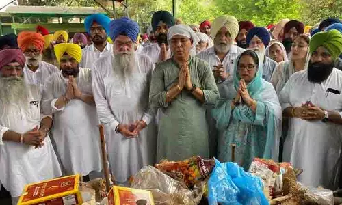 MLA कश्मीर सिंह सोहल का अंतिम संस्कार किया गया MLA कश्मीर सिंह सोहल का अंतिम संस्कार किया गया