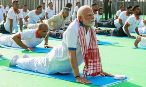 योग दिवस हर साल बन रहा भव्य: PM मोदी