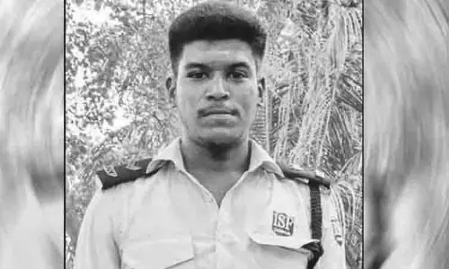 गायब आभूषणों के बारे में पूछताछ के लिए लाए गए Sivaganga के युवक की मौत, 6 पुलिसकर्मी निलंबित गायब आभूषणों के बारे में पूछताछ के लिए लाए गए Sivaganga के युवक की मौत, 6 पुलिसकर्मी निलंबित
