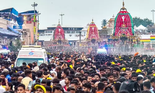 पुरी भगदड़: 3 मौतें, दर्जनों घायल; CM माझी ने माफी मांगी, बीजेडी ने इस्तीफ़ा मांगा
