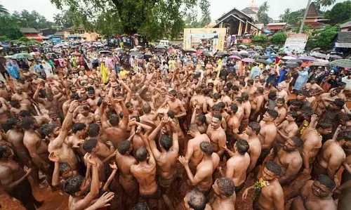 चिखल कालो 2025: Goa मिट्टी-भक्ति और सांस्कृतिक सद्भाव के उत्सव के लिए तैयार