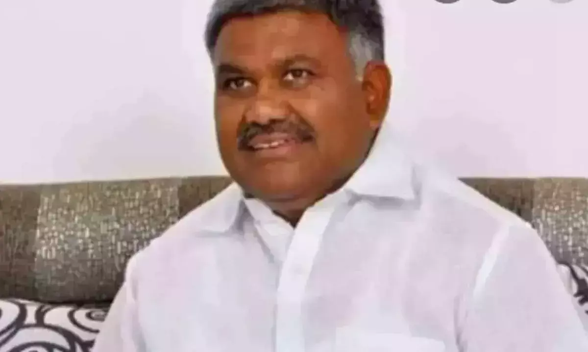 पूर्व विधायक केथिरेड्डी पेद्दा रेड्डी को हिरासत में लिए जाने से ताड़ीपत्री में तनाव व्याप्त है
