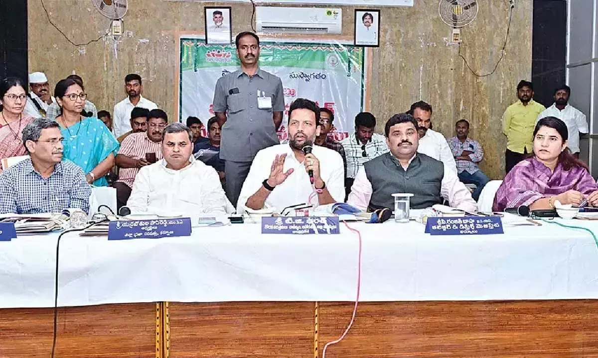 Andhra: मंत्री ने तकनीक आधारित खेती पर जोर दिया