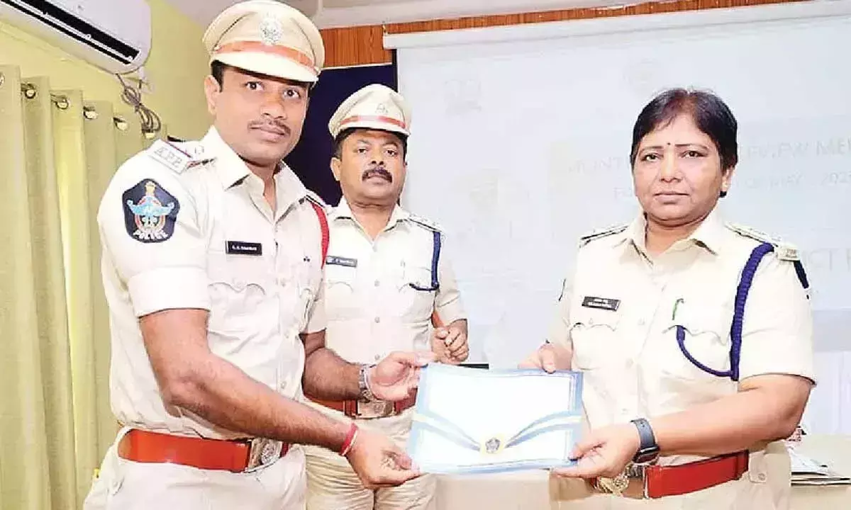 SP ने अपराध नियंत्रण के लिए प्रौद्योगिकी के उपयोग पर जोर दिया