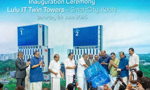 Kerala का राजनीतिक नेतृत्व एकजुट है, क्योंकि मुख्यमंत्री ने लुलु की आईटी इंफ्रा परियोजना का शुभारंभ किया