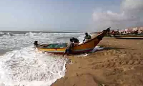 Sri Lankan नौसेना ने रामेश्वरम से आठ भारतीय मछुआरों को गिरफ्तार किया
