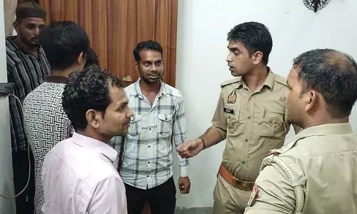 Meerut : प्रेमिका से वीडियो कॉल करते हुए युवक ने खुद को मारी गोली,