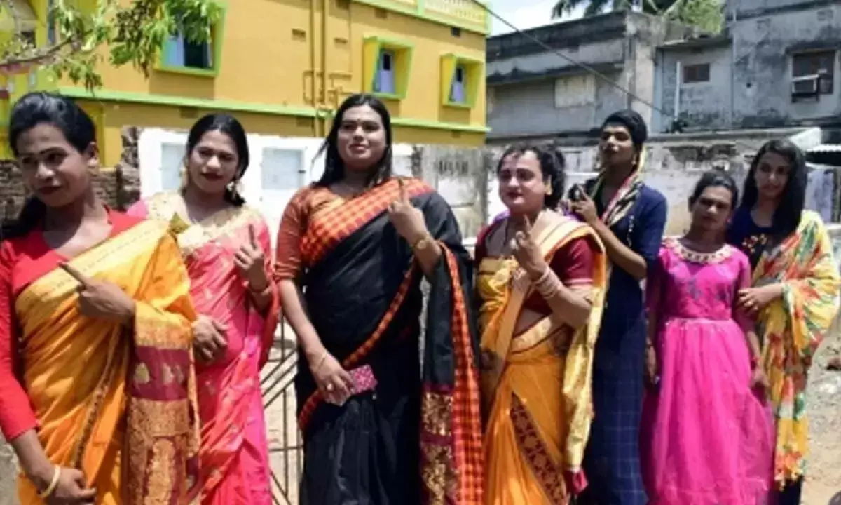 Karnataka: ट्रांसजेंडरों पर नीति लागू करने में मदद के लिए सर्वेक्षण जारी Karnataka: ट्रांसजेंडरों पर नीति लागू करने में मदद के लिए सर्वेक्षण जारी