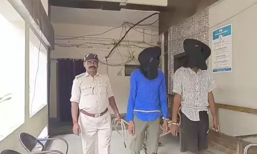 Jharkhand : चतरा में 60 लाख की ब्राउन शुगर बरामद, दो तस्कर गिरफ्तार Jharkhand : चतरा में 60 लाख की ब्राउन शुगर बरामद, दो तस्कर गिरफ्तार