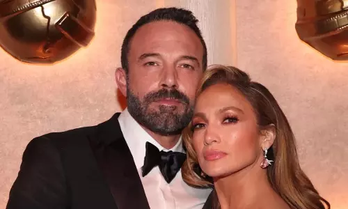 Ben Affleck ने ब्रेट गोल्डस्टीन को चेतावनी दी: जे.लो रोमांस से बाहर निकल जाओ