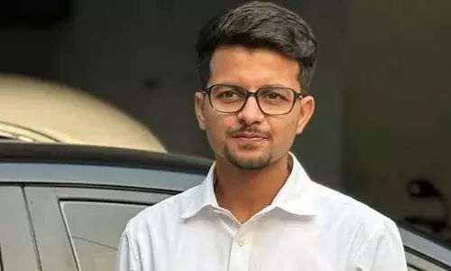 मनोजित फोन पर कस्बा लॉ कॉलेज सीसीटीवी तक पहुंच?