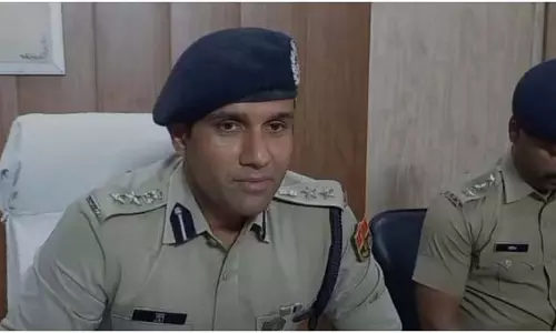 Rajasthan : दिल्ली एयरपोर्ट पर 18 वर्षीय युवती को पुलिस ने किया गिरफ्तार