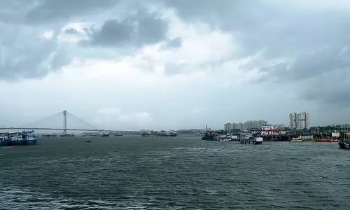 बंगाल के कई जिलों में बारिश का अनुमान