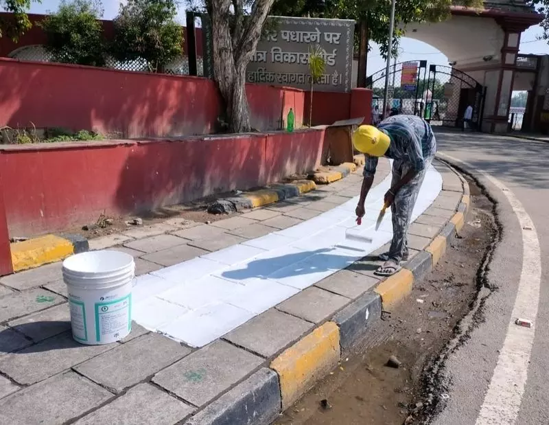Haryana : ब्रह्मा सरोवर के परिक्रमा पथ के लिए गर्मी प्रतिरोधी पत्थर Haryana : ब्रह्मा सरोवर के परिक्रमा पथ के लिए गर्मी प्रतिरोधी पत्थर