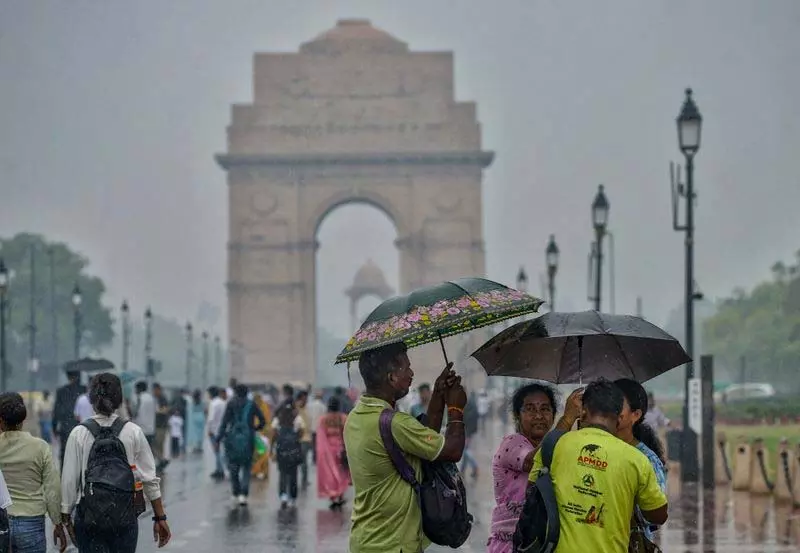 मानसून दिल्ली पहुंचा; पूरे देश में 9 दिन पहले पहुंचा मानसून दिल्ली पहुंचा; पूरे देश में 9 दिन पहले पहुंचा