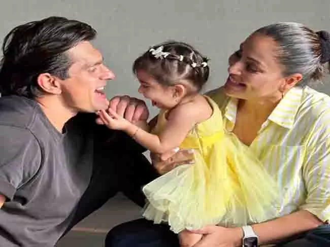 बेटी देवी के पसंदीदा इंसान उनके पिता करण सिंह ग्रोवर नहीं हैं, Bipasha Basu ने खुलासा किया बेटी देवी के पसंदीदा इंसान उनके पिता करण सिंह ग्रोवर नहीं हैं, Bipasha Basu ने खुलासा किया