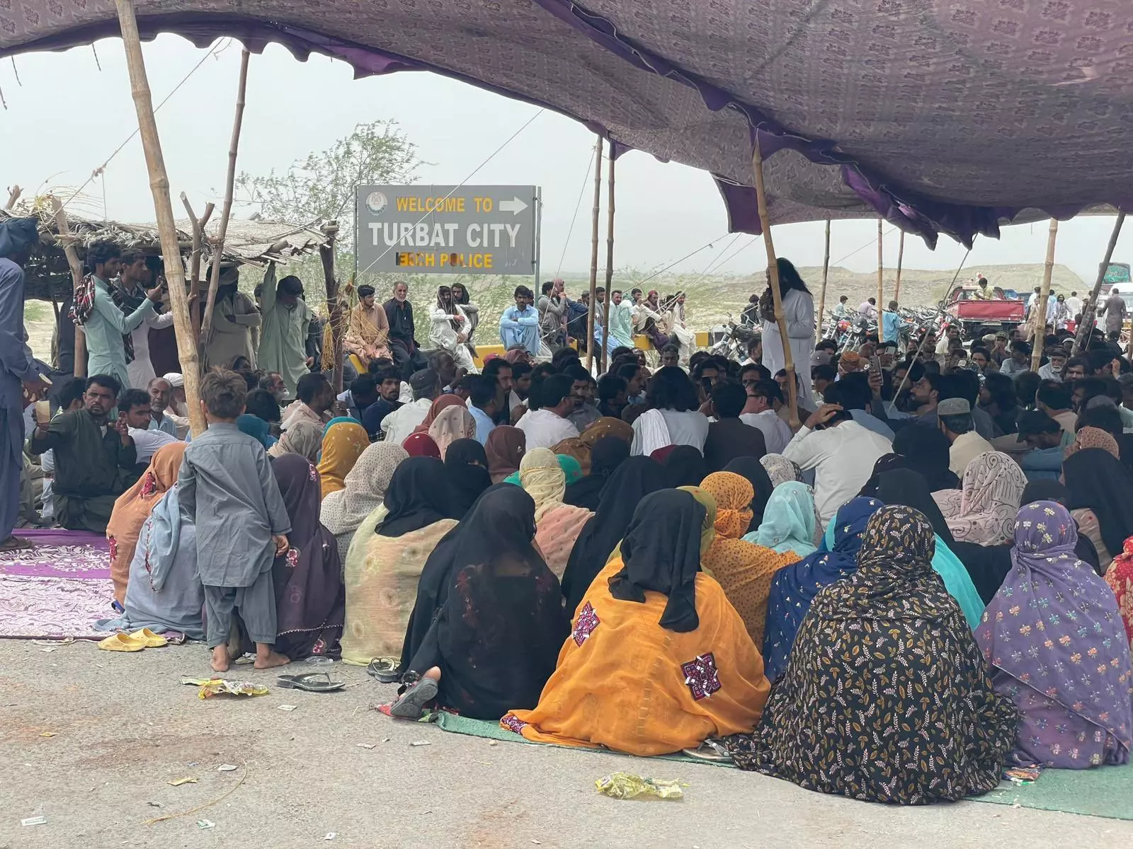 Pakistan: आर्थिक शोषण के खिलाफ बलूचिस्तान में धरना जारी Pakistan: आर्थिक शोषण के खिलाफ बलूचिस्तान में धरना जारी