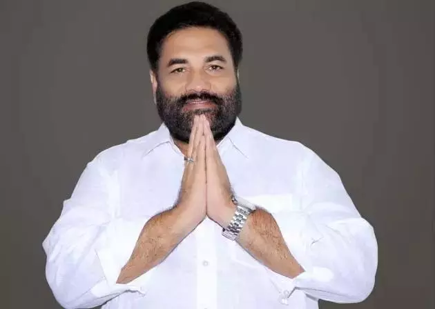 मंत्री ने ग्रामीण Nellore में सड़क, नाली परियोजनाओं की आधारशिला रखी मंत्री ने ग्रामीण Nellore में सड़क, नाली परियोजनाओं की आधारशिला रखी