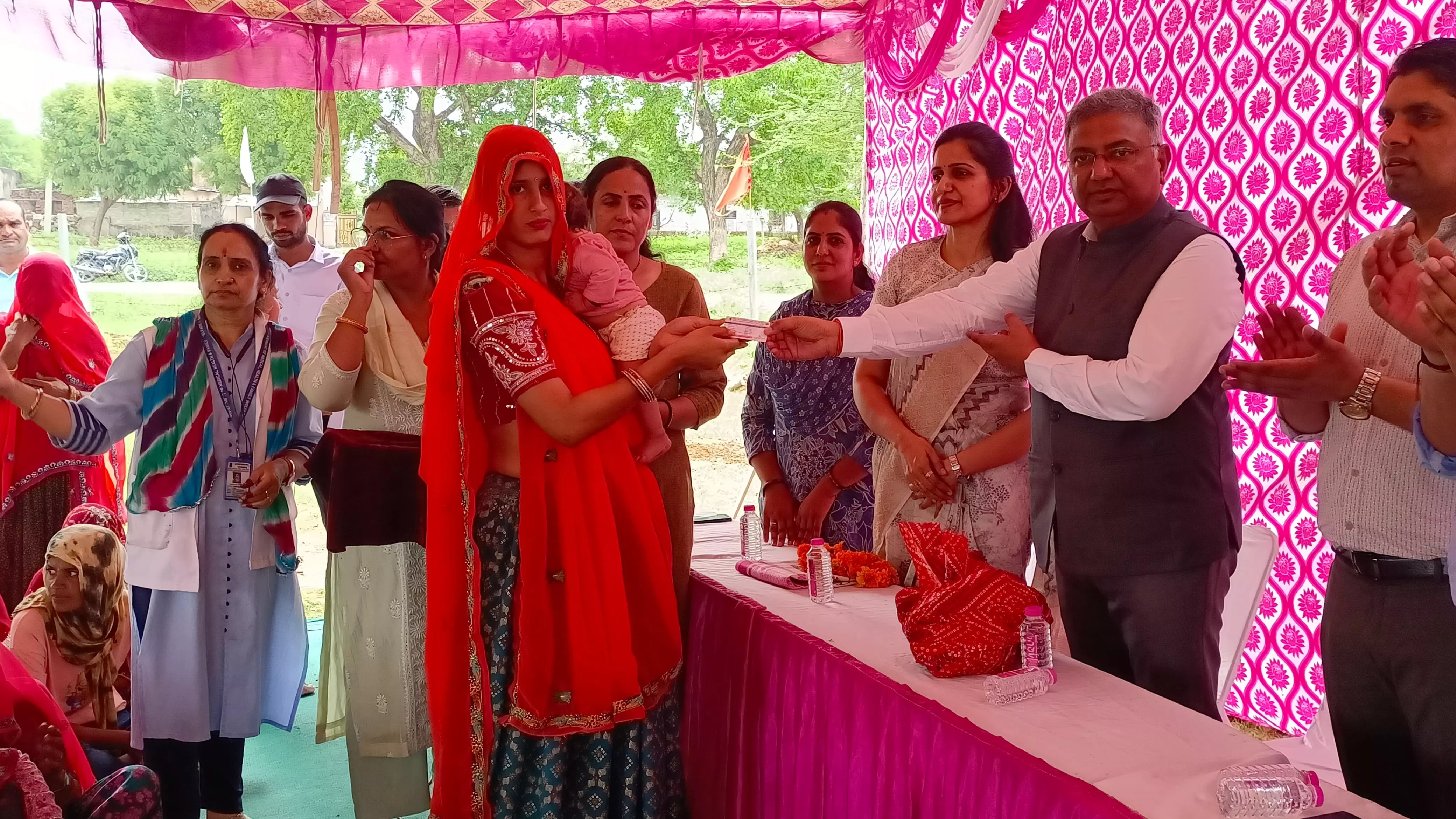 Jaipur: पर्यावरण संरक्षण की भावना रखना ही है योजना का उद्देश्य - हरिओम शर्मा Jaipur: पर्यावरण संरक्षण की भावना रखना ही है योजना का उद्देश्य - हरिओम शर्मा