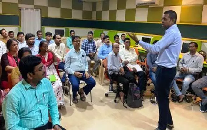शिक्षकों का उन्मुखीकरण 3 से शिक्षकों का उन्मुखीकरण 3 से