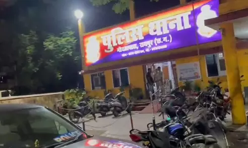मौदहापारा में चाकूबाजी के बाद हंगामा, पुलिस केस करने पर हत्या की धमकी