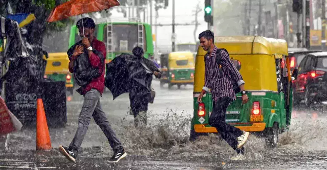 Kerala के 6 जिलों के लिए येलो अलर्ट जारी, मुल्लापेरियार बांध के द्वार खोले गए